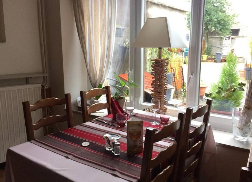 Dining room Photo