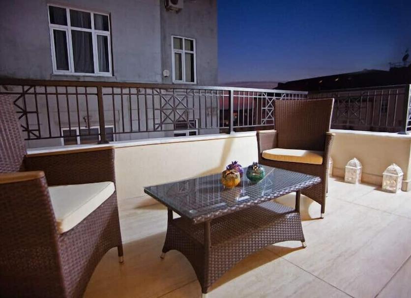 Balcony Photo