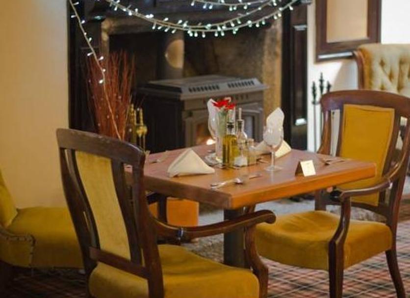 Dining room Photo