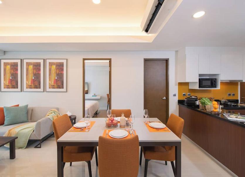 Dining room Photo