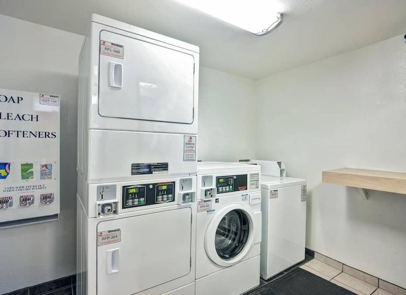 Laundry facility Photo