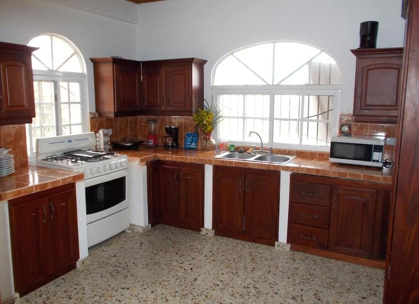 Kitchen Photo
