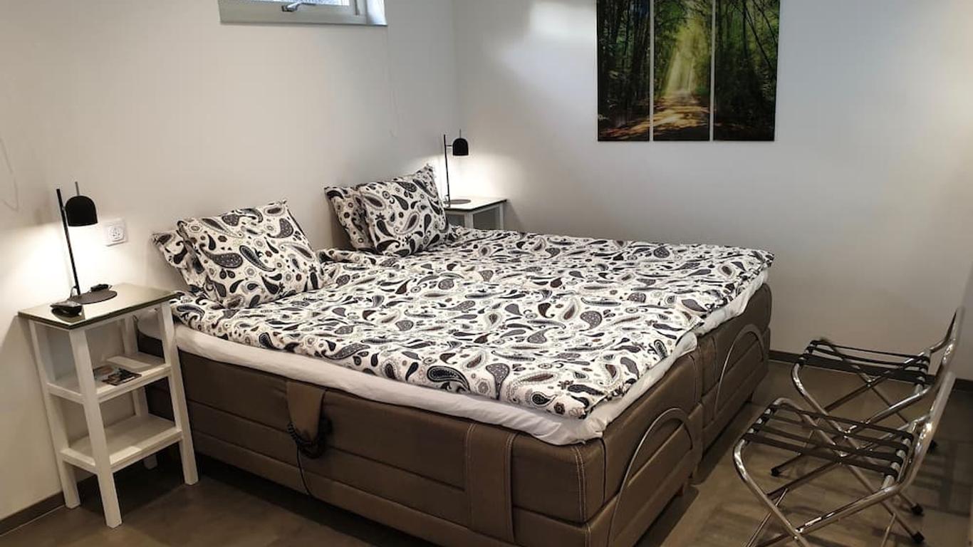 Pax Apartments