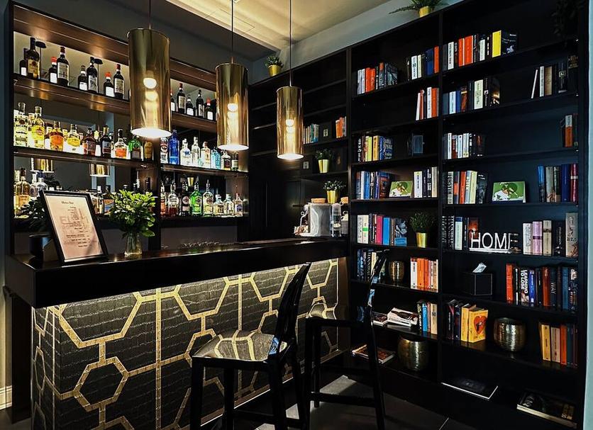 Bar Photo