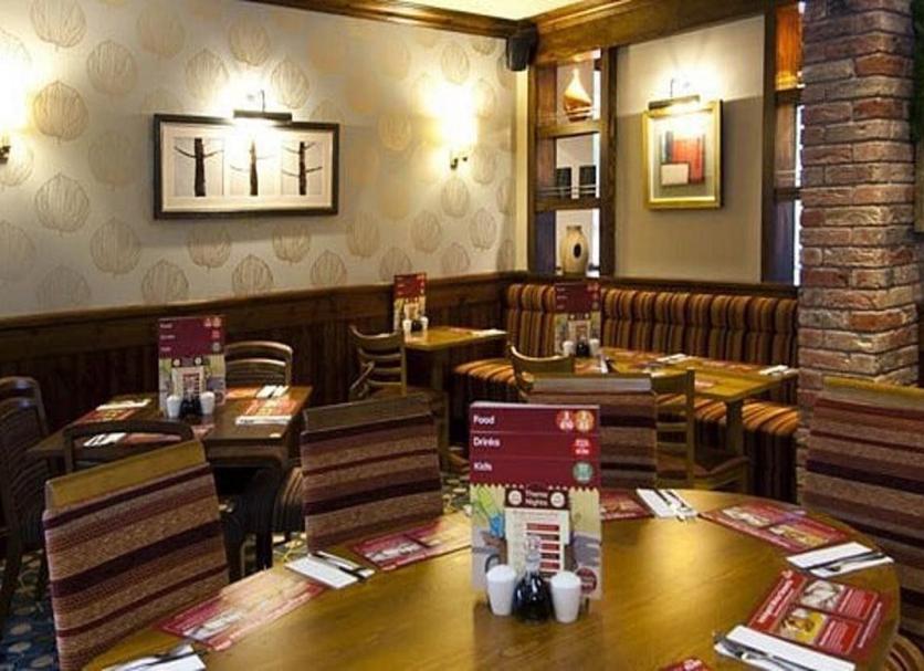 Restaurant Photo