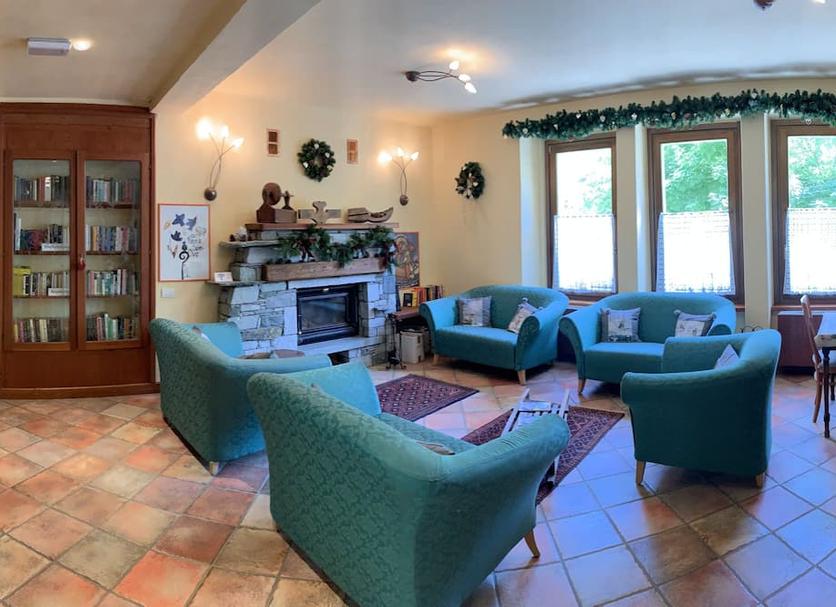 Lounge Photo
