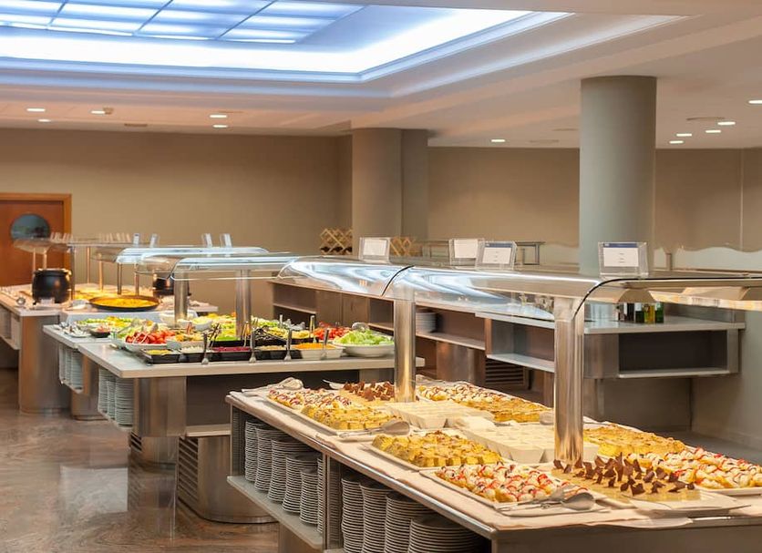 Buffet Photo