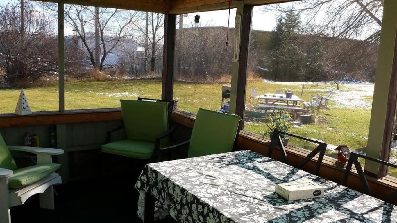 New Country Motel