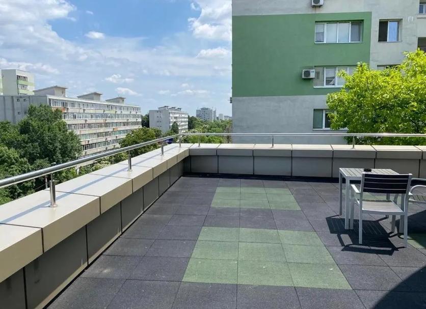 Balcony Photo