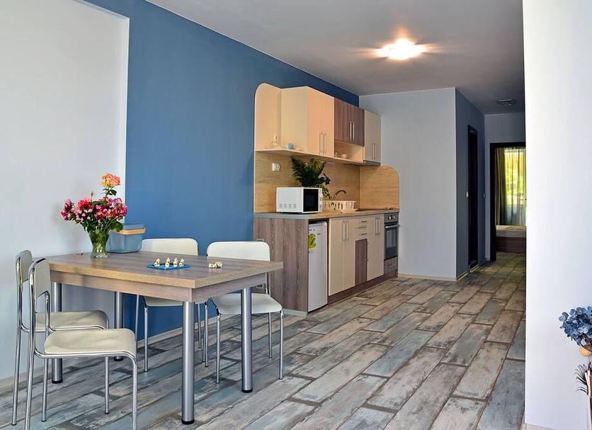 Kitchen Photo