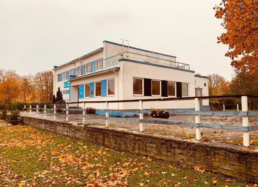 Building Photo
