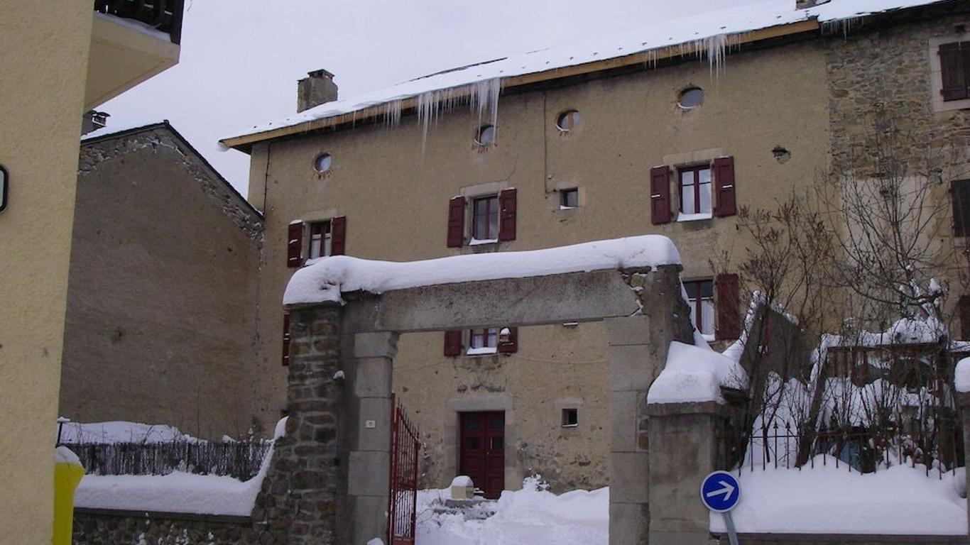La Maison Bleue