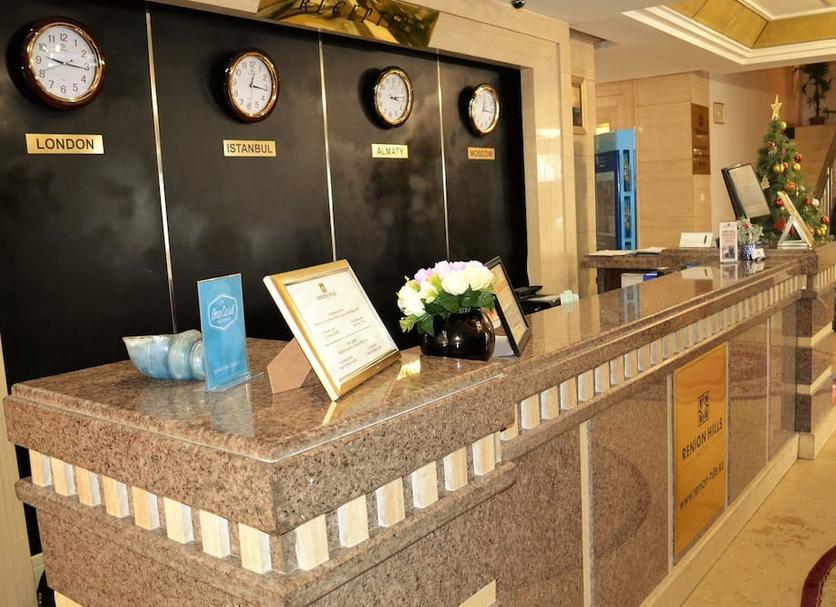 Front desk Photo