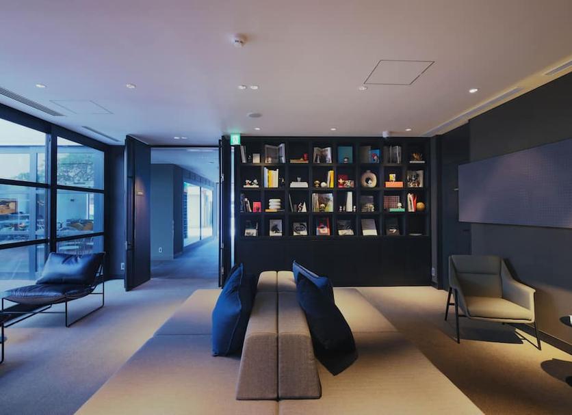 Lounge Photo