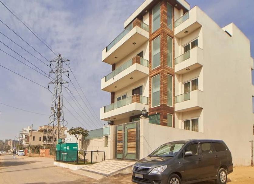 Building Photo