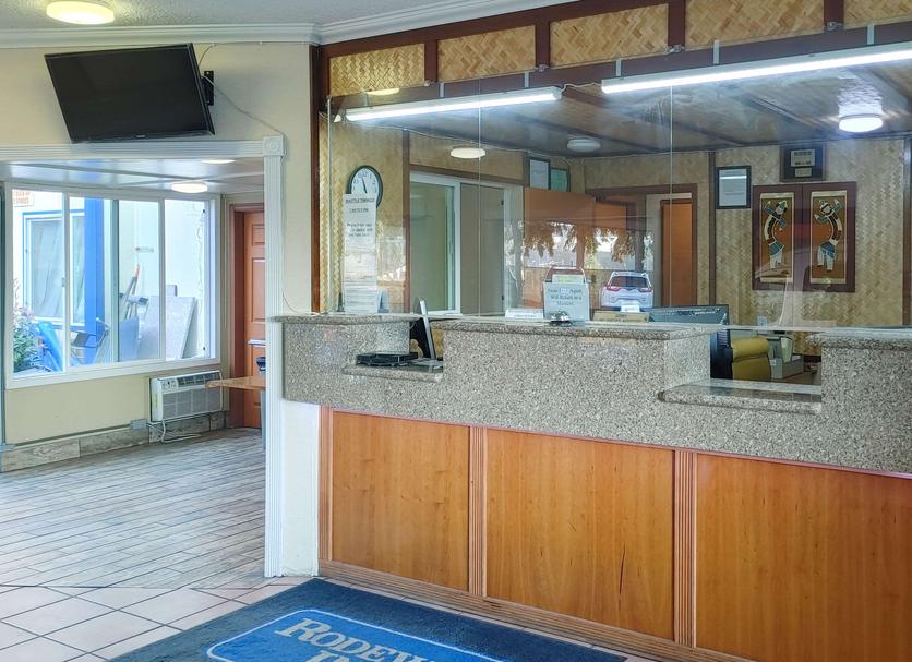Front desk Photo