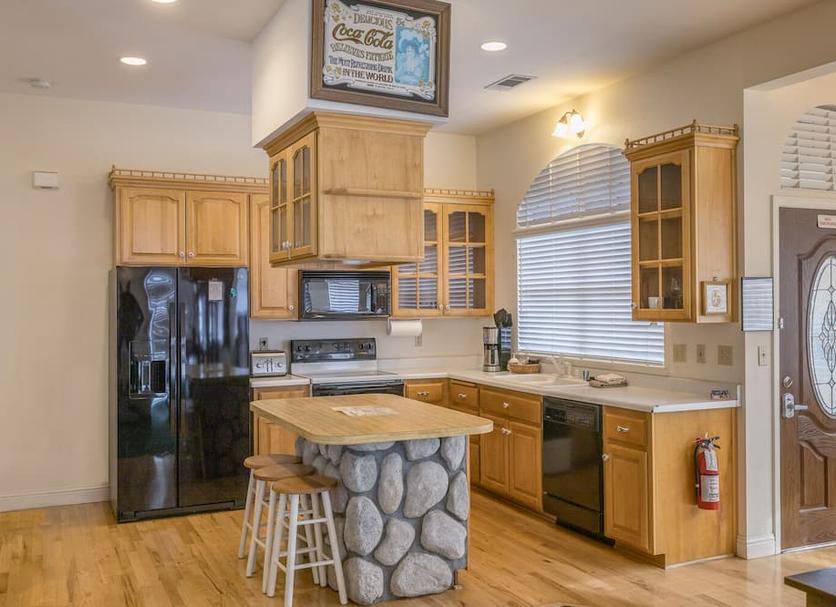 Kitchen Photo