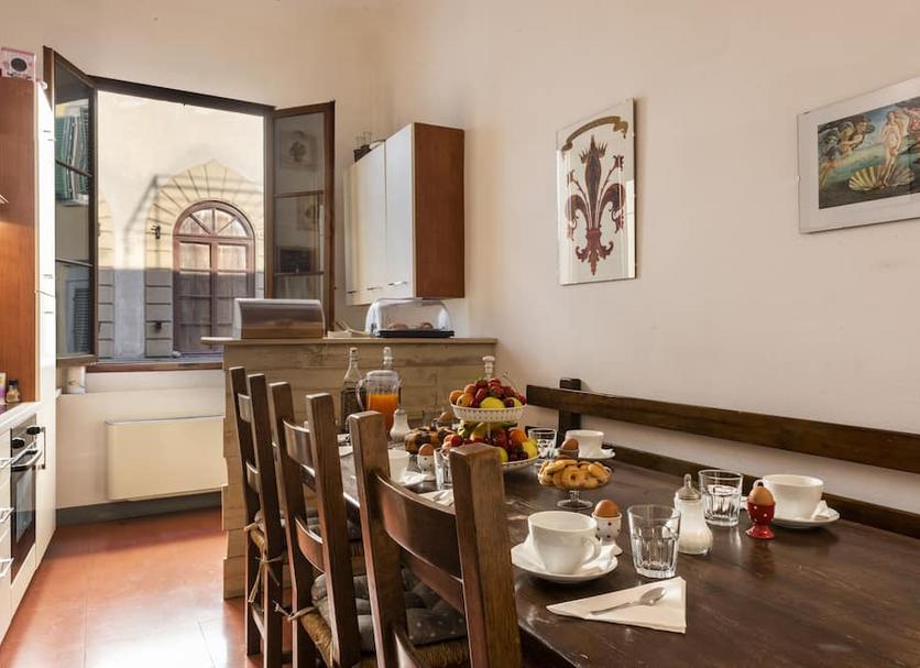 Dining room Photo