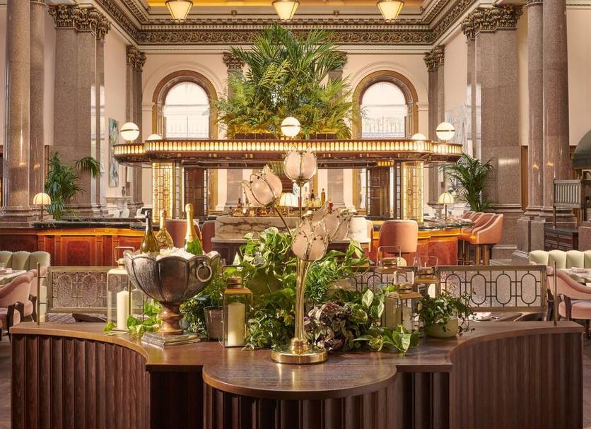 Restaurant Photo