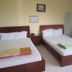 Hanh Long 2 Hotel, Ho Chi Minh City: twin beds in a simple guest room