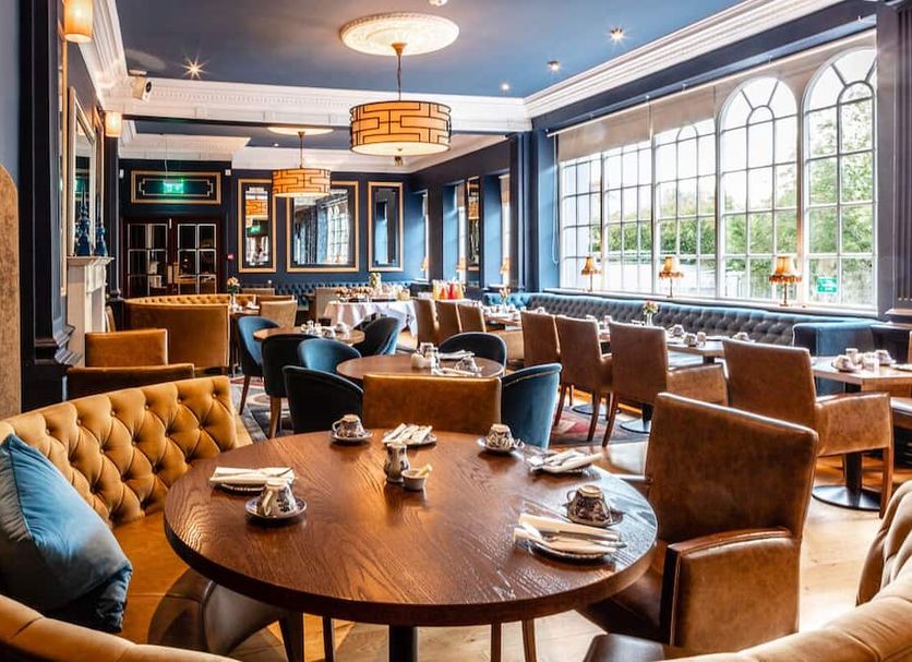 Restaurant Photo