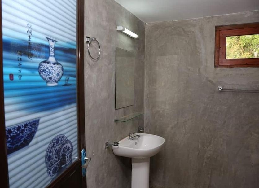 Bathroom Photo