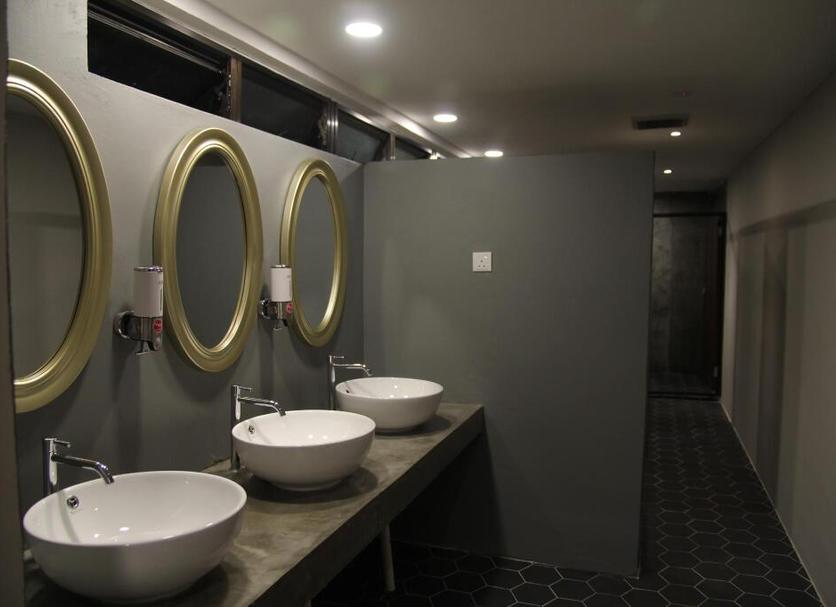 Bathroom Photo