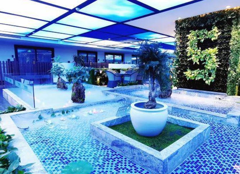 Pool Photo