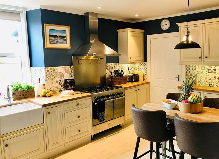 Kitchen Photo