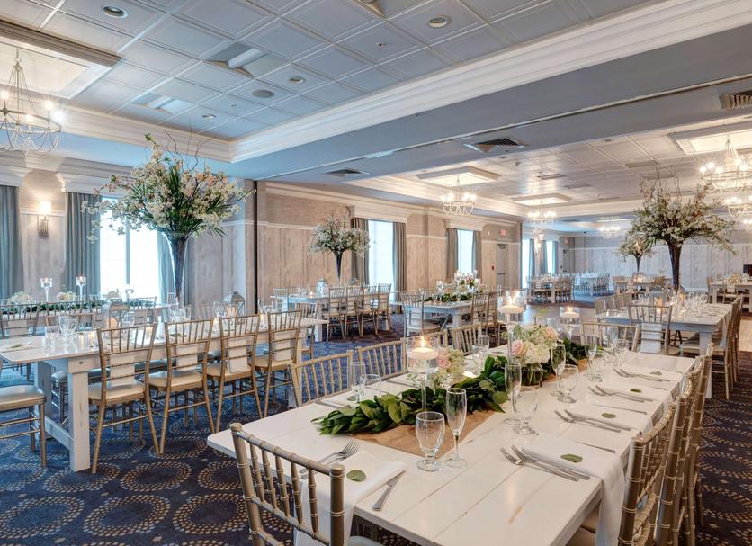 Banquet hall Photo