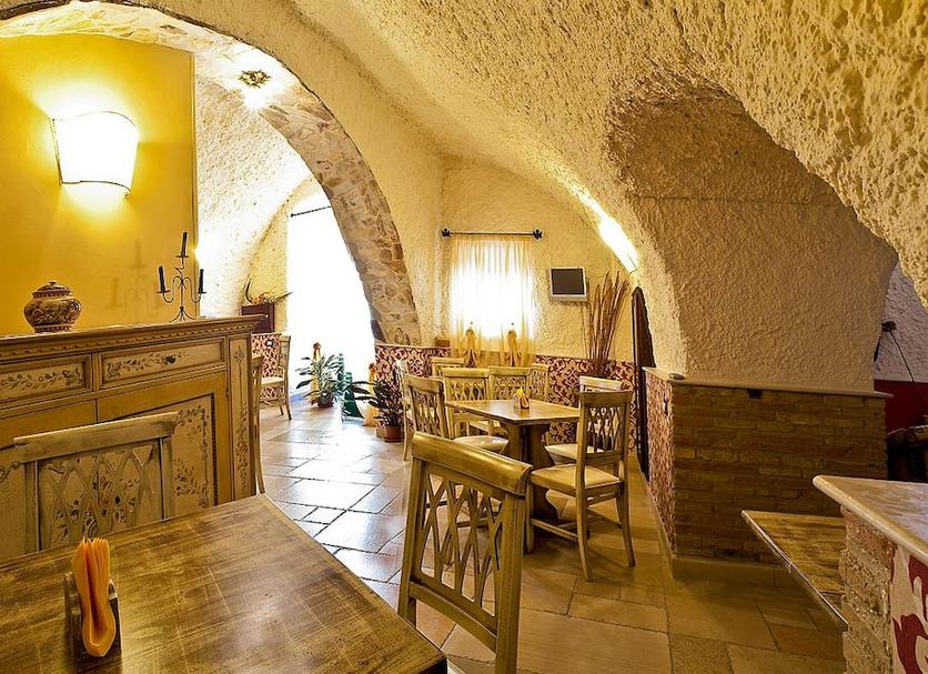 Dining room Photo