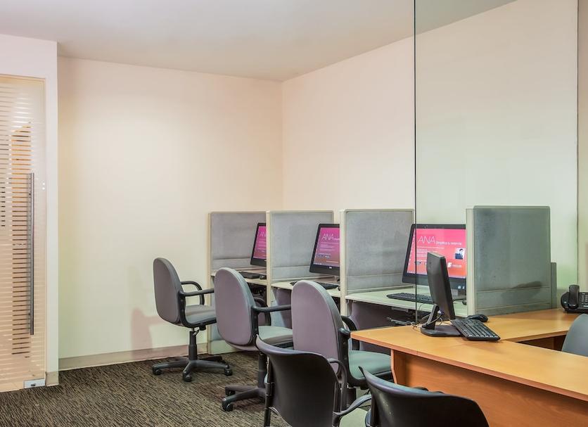 Business center Photo
