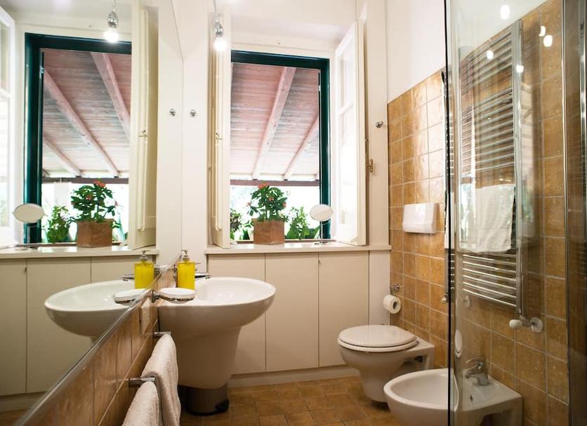 Bathroom Photo