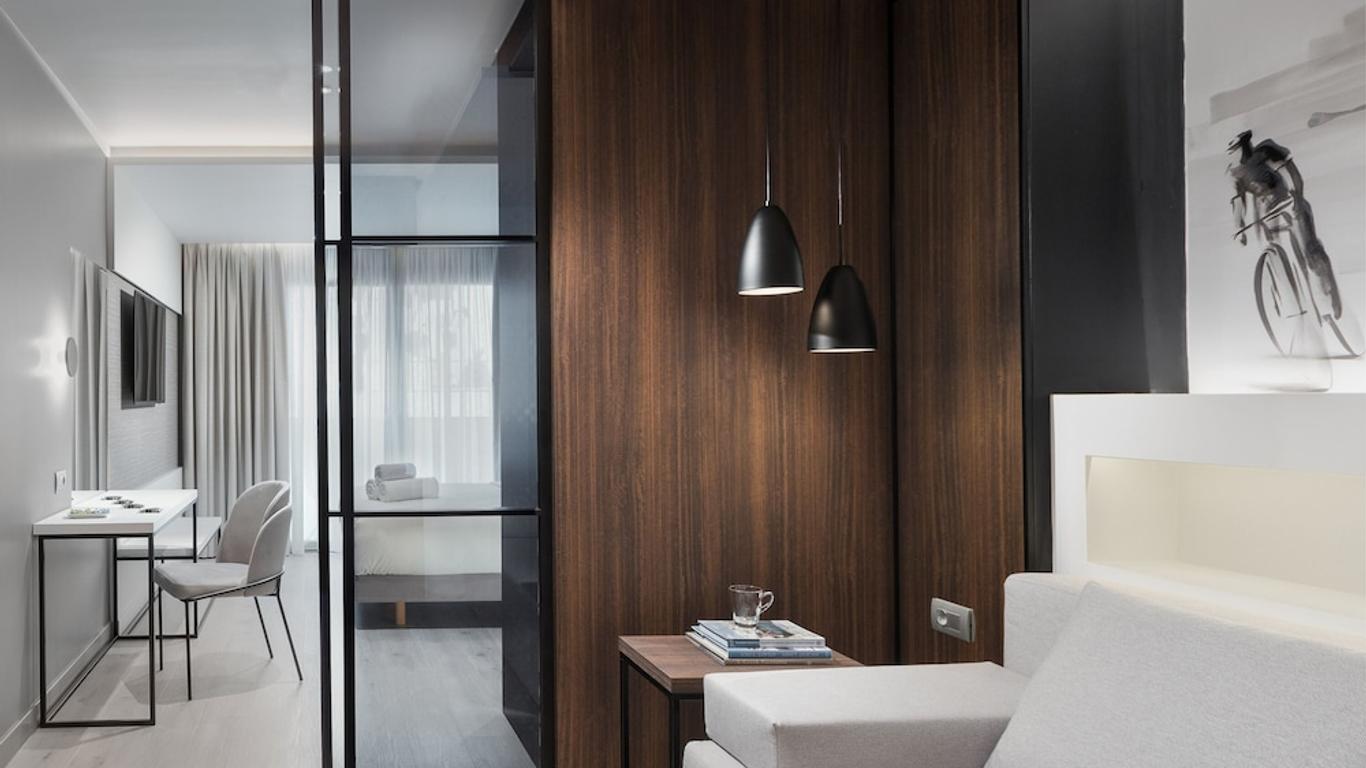 Ivis 4 Boutique Hotel