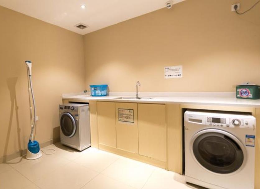 Laundry facility Photo
