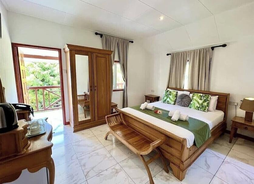 Bedroom Photo