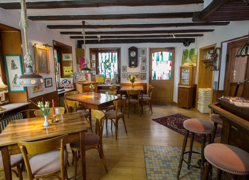 Restaurant Photo