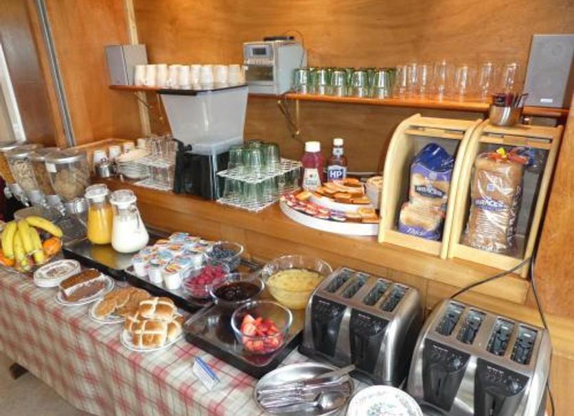 Buffet Photo
