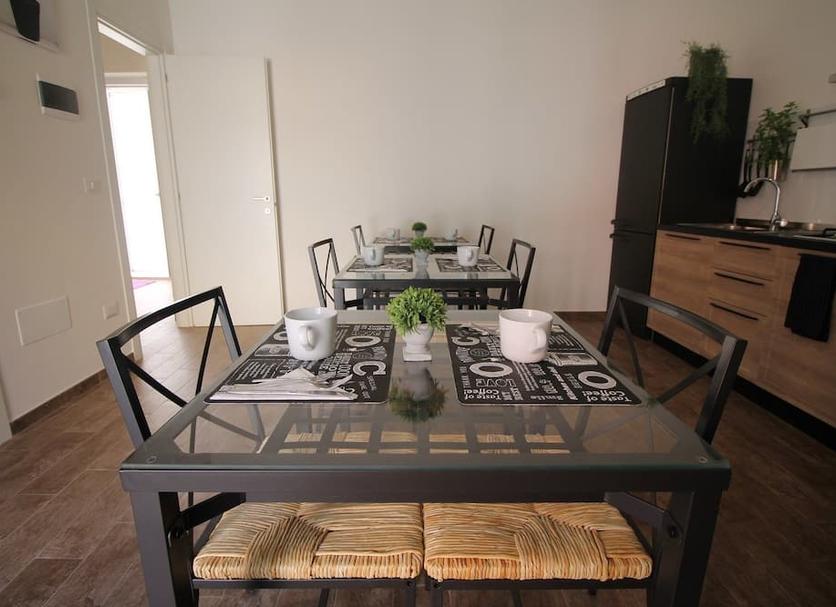 Dining room Photo