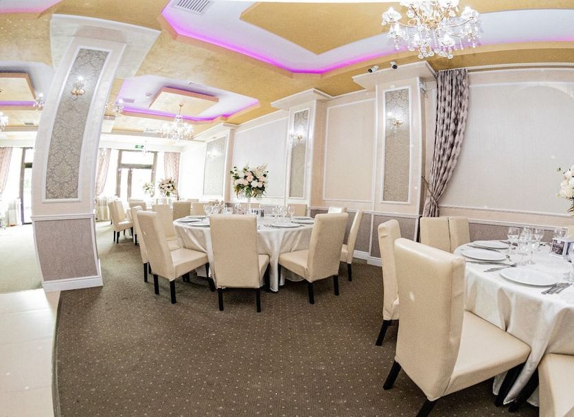 Banquet hall Photo