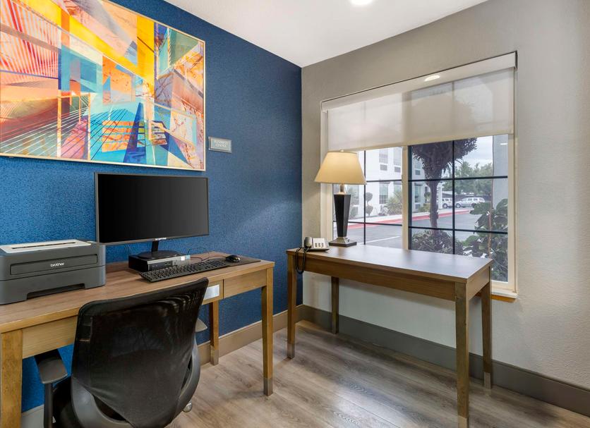 Business center Photo