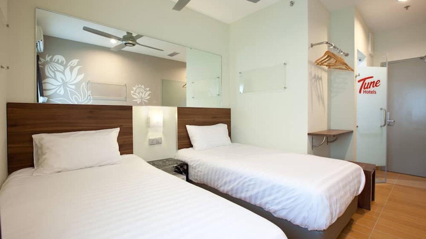 Tune Hotel - Kota Bharu City Centre