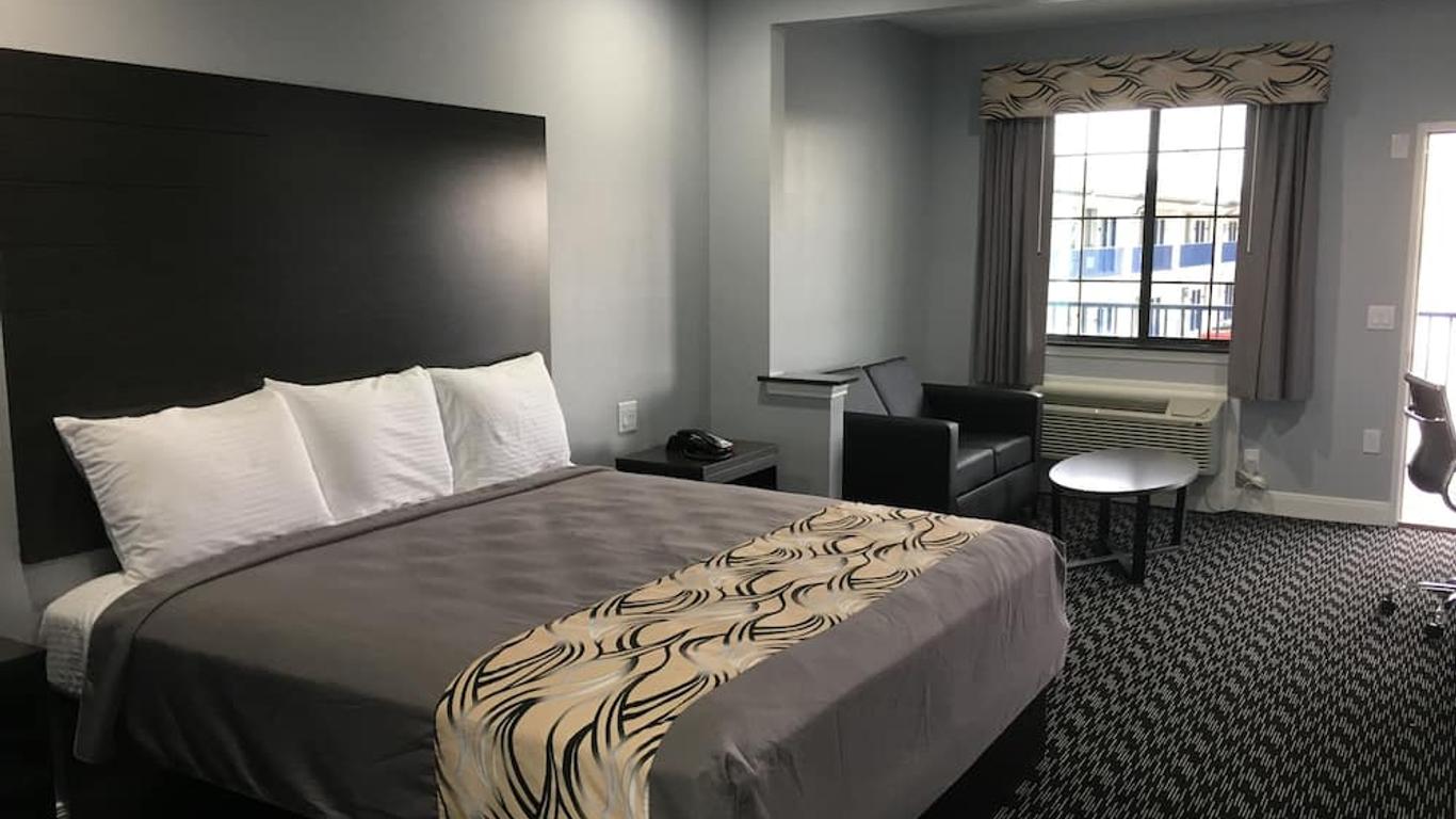 Platinum Inn And Suites