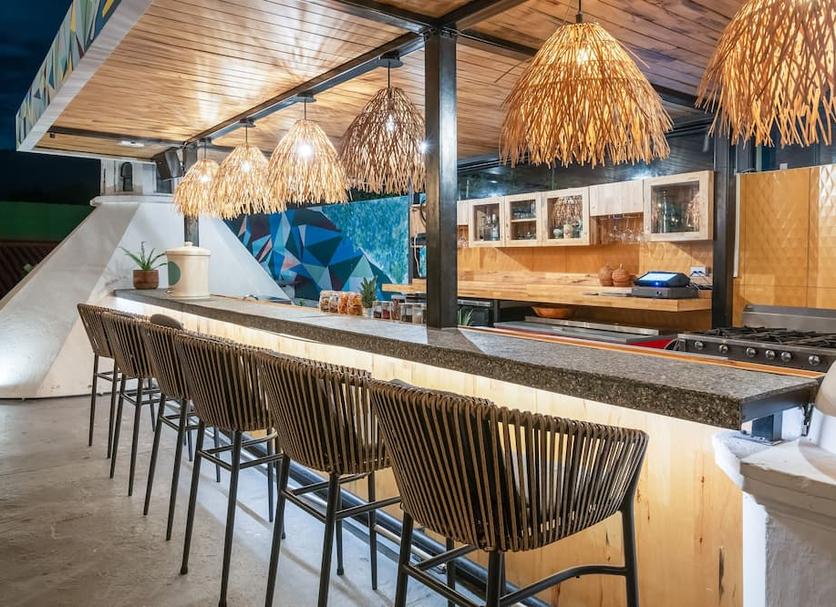 Bar Photo