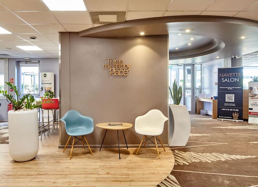 Lobby Photo