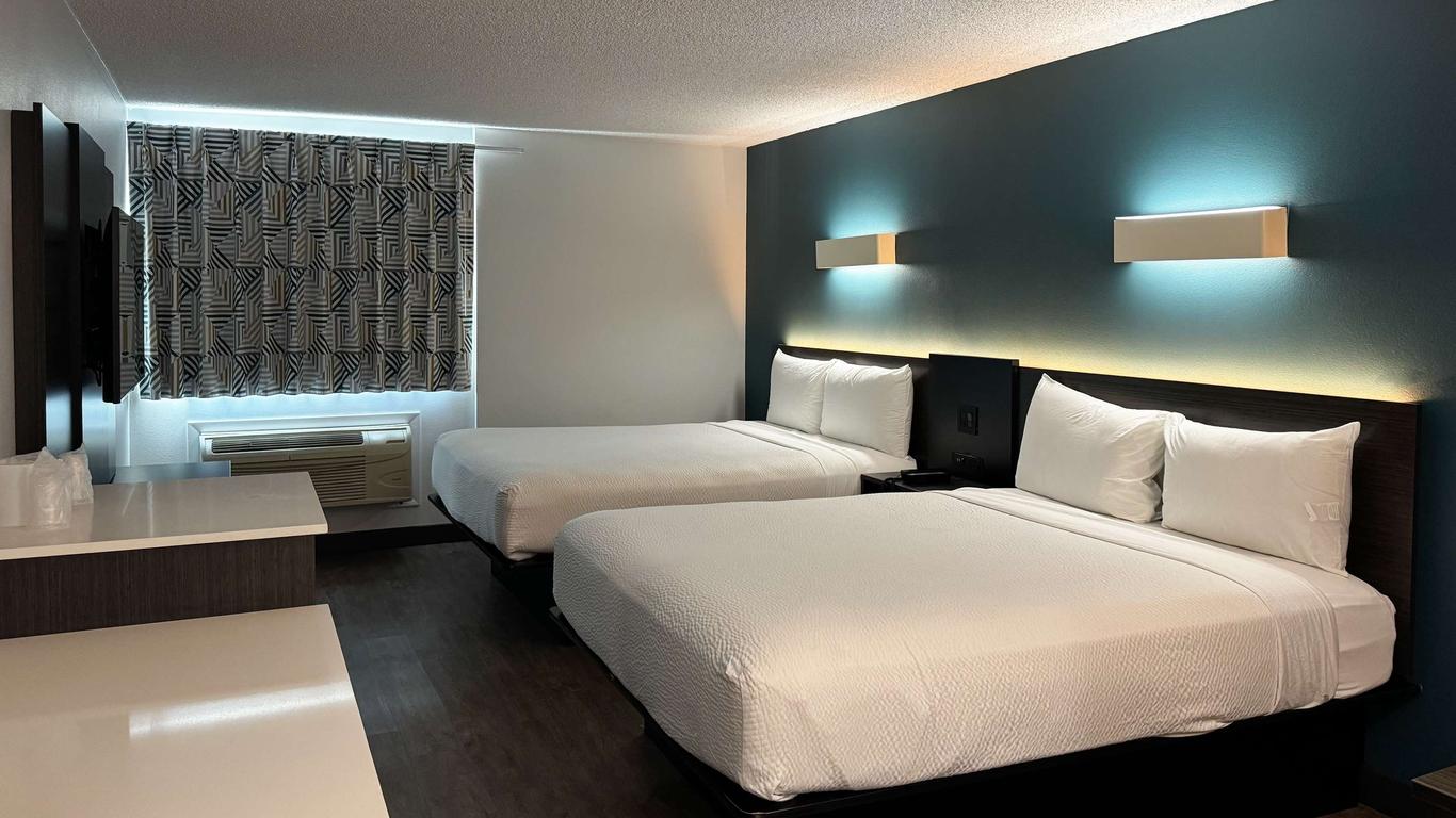 Studio 6 Suites Carson, Ca