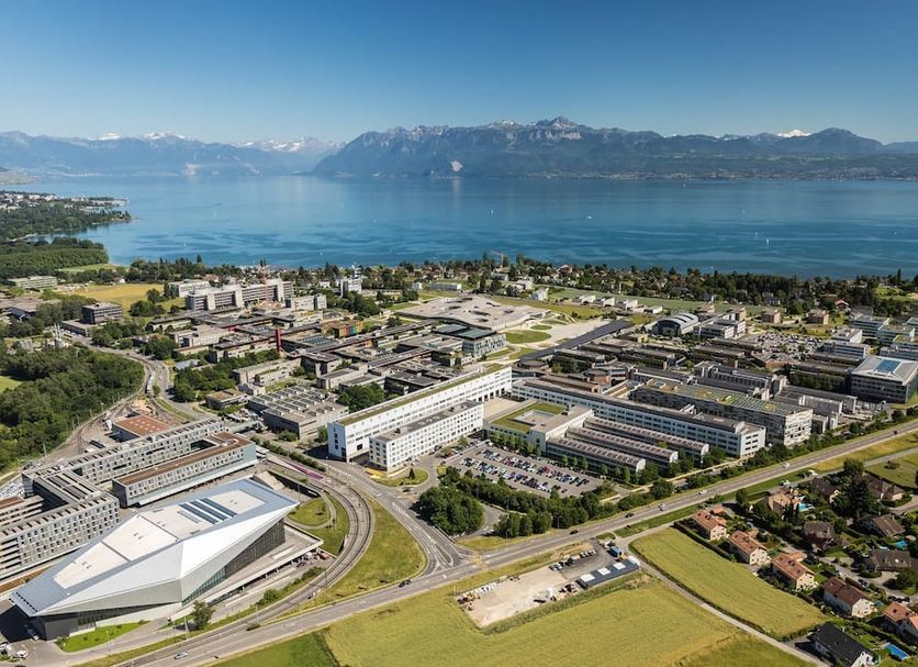 Hotel Le Bourgogne in Évian-les-Bains with lake and mountain views over the town