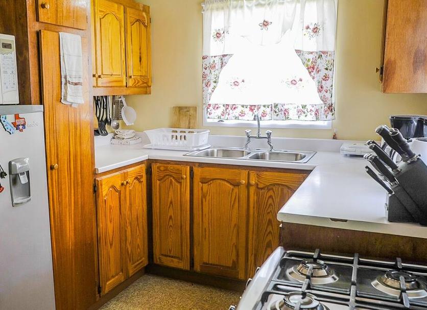Kitchen Photo
