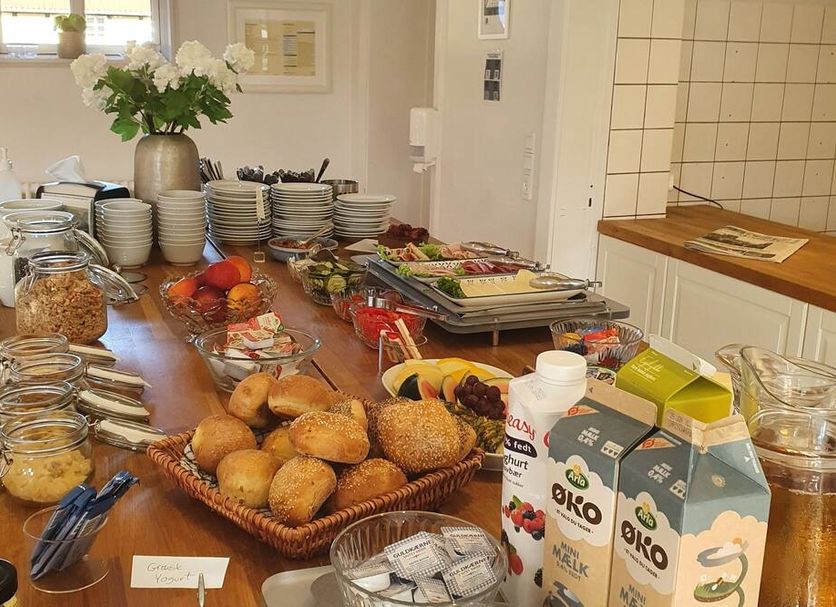 Buffet Photo