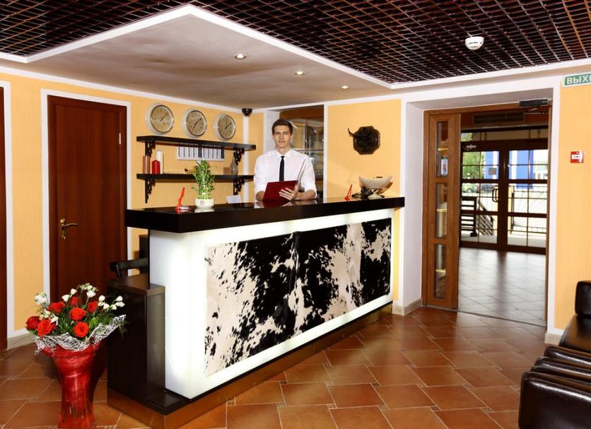 Front desk Photo